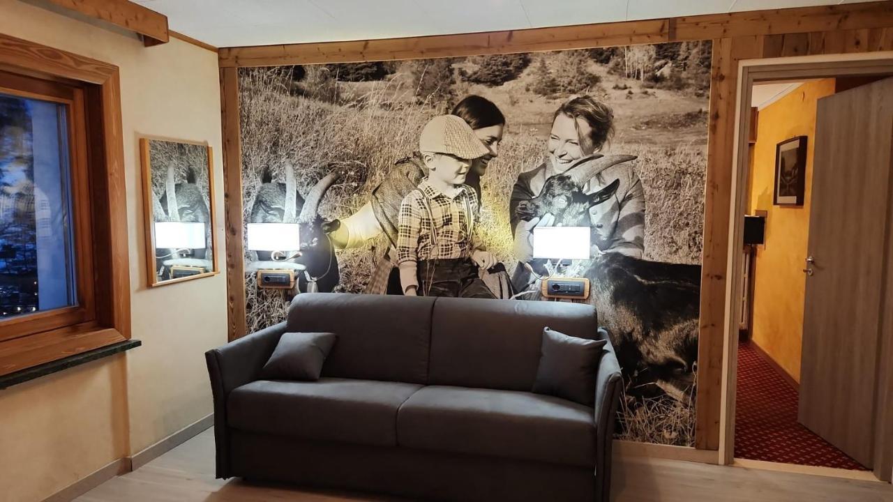 Apartments Suites Lac Bleu เบรยล์-แชร์วิเนีย ภายนอก รูปภาพ
