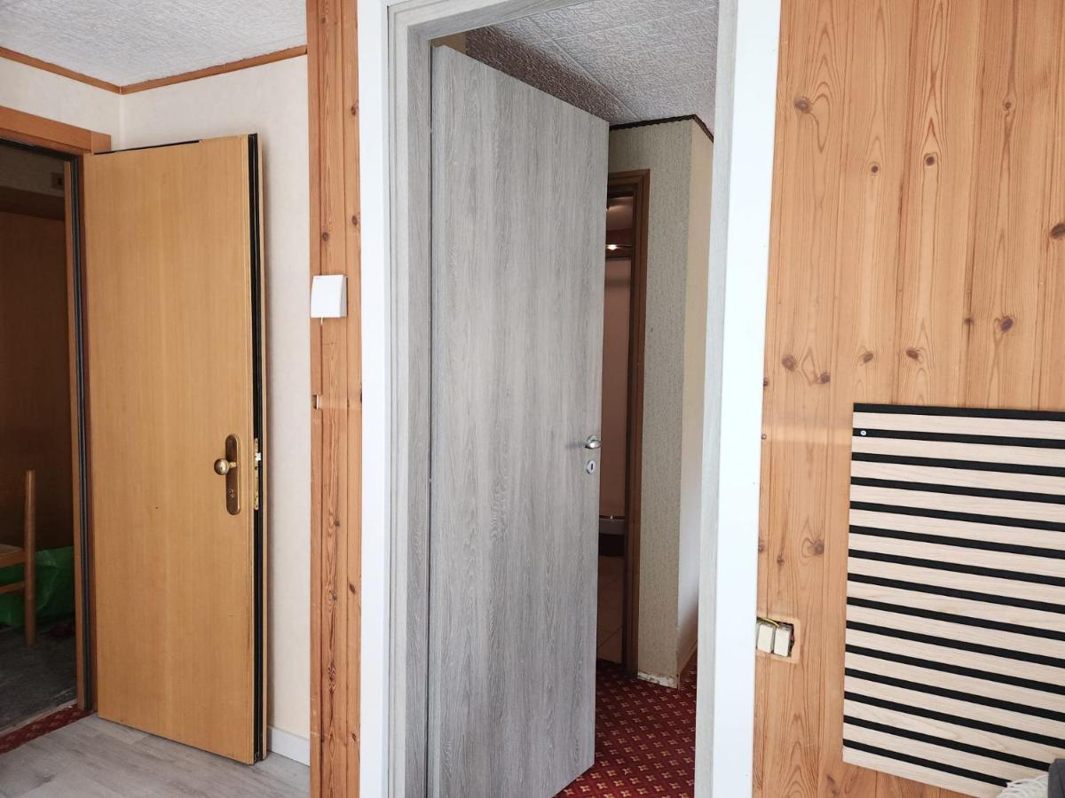 Apartments Suites Lac Bleu เบรยล์-แชร์วิเนีย ภายนอก รูปภาพ
