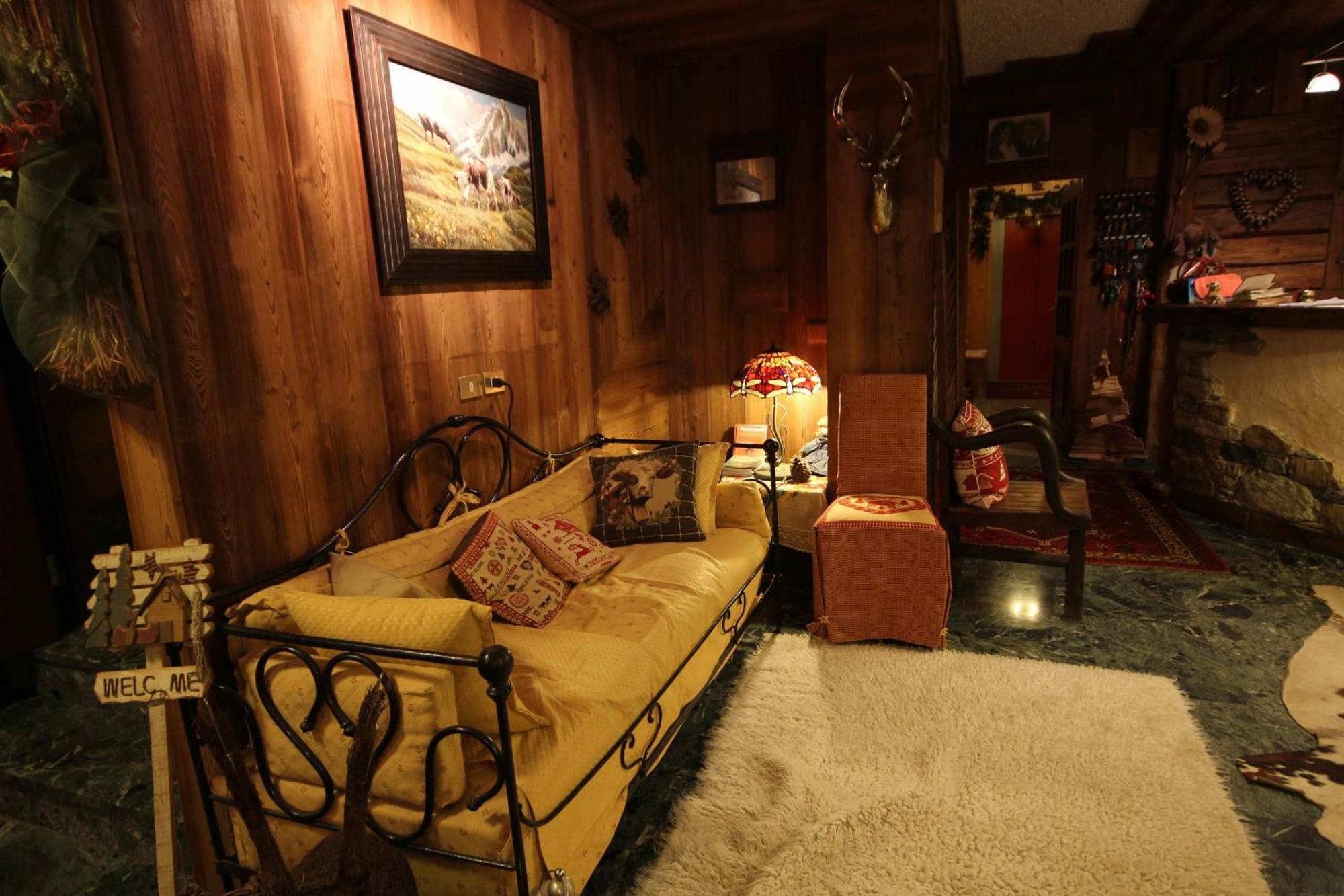 Apartments Suites Lac Bleu เบรยล์-แชร์วิเนีย ภายนอก รูปภาพ